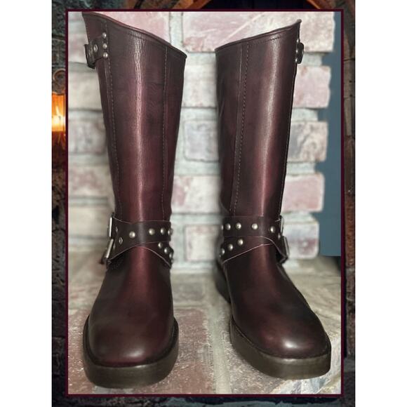Free People We The Free Janey Engineer Leather Studded Wine Fresco Boots Size 9 - Picture 3 of 9